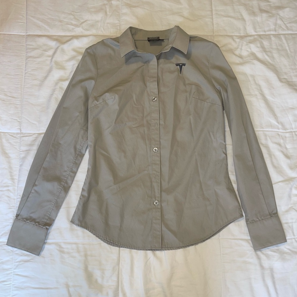 NEW Tesla Gray Button Down, women’s size small